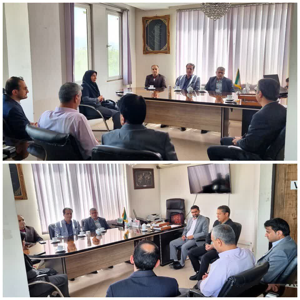 💠 دو انتصاب جدید در شهرداری نیشابور   صبح امروز مراسم معارفه دو مدیر جدید در شهرداری نیشابور با حضور معاون توسعه مدیریت و منابع شهرداری نیشابور، مدیر حراست، مدیر حوزه شهردار و مدیر  و کارکنان شهرداری منطقه دو شهرداری برگزار شد.