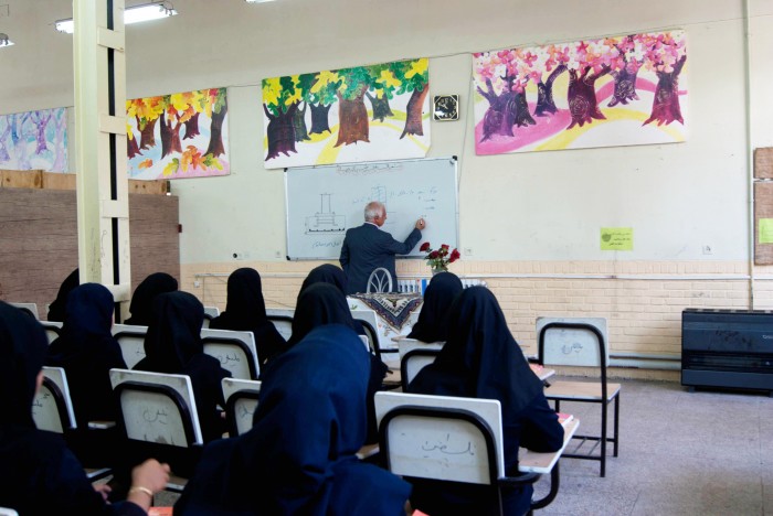 تدریس نمادین شهردار نیشابور در هفته گرامیداشت مقام معلم