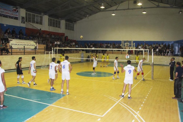 افتخارآفرینی تیم والیبال شهرداری نیشابور در مسابقات لیگ برتر استان