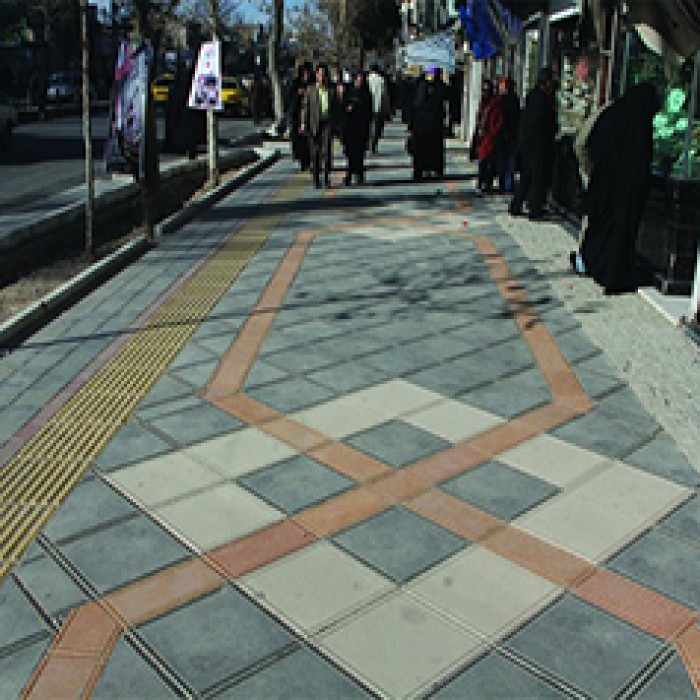 فراخوان توانسنجی پیمانکار پروژه پیاده روسازی ضلع جنوب خیابان امام خمینیره