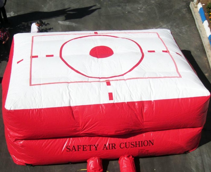 برگزاری نمایشگاه توانمندی ها و تجهیزات جدید آتش نشانی نیشابور