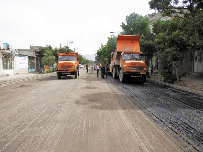 نیشـابور پیشتـاز اجـرای آسفـالت  در استان خراسـان رضـوی